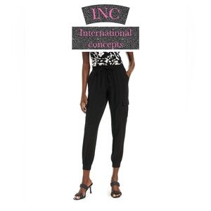 NWOT INC International Concepts Cargo Joggers PXL